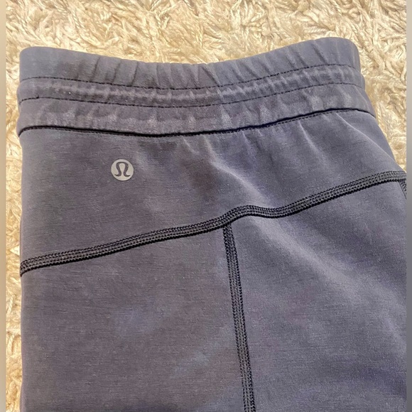 🌟 LULULEMON SOFTSTREME HIGH RISE STRAIGHT LEG CROPPED PANT  🌟 - Picture 11 of 12